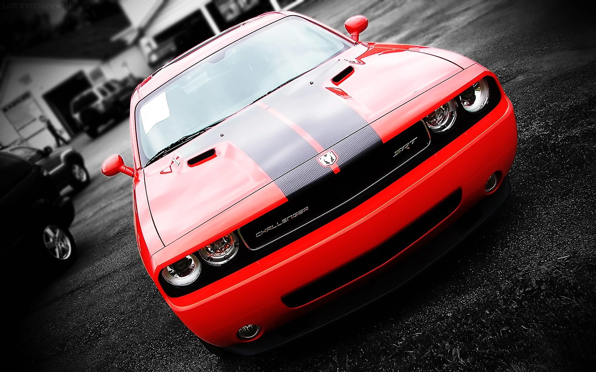 Крутые картинки на телефон. Додж Челленджер Red. Dodge Challenger srt8 Red. Dodge Challenger красный. Dodge Challenger srt красный.