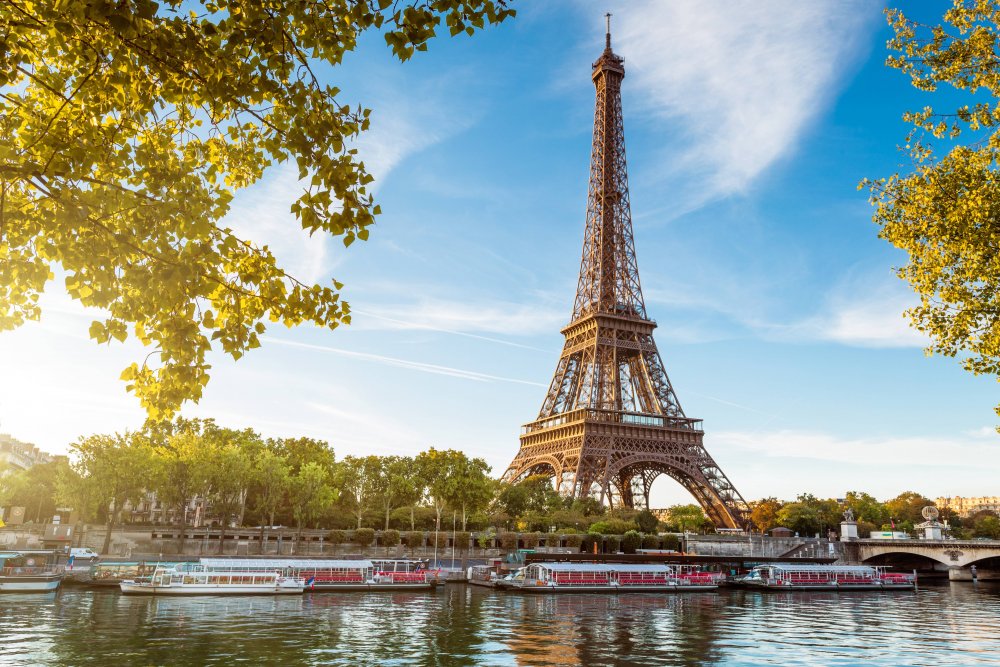Эйфелева башня (la Tour Eiffel)