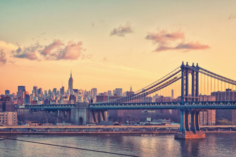 Манхэттенский мост в Нью-Йорке