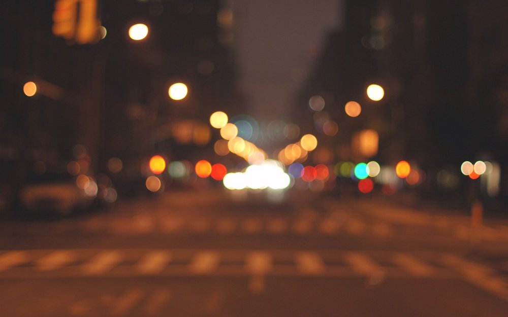 Размытый фон ночного города улица