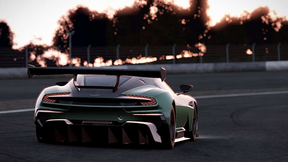 2)Forza Motorsport 7