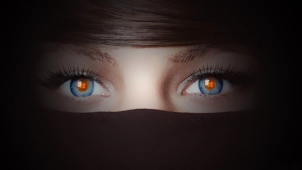 Глаза девушки