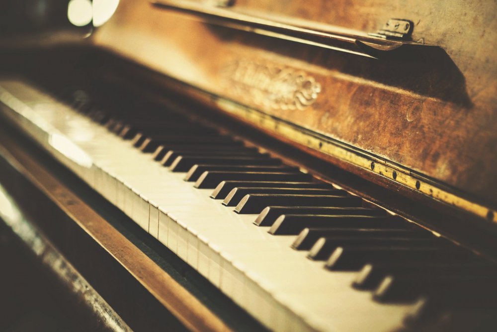 Фортепиано старинное