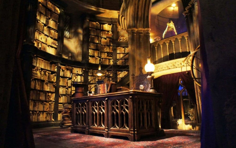 Библиотека Хогвартса из Гарри Поттера