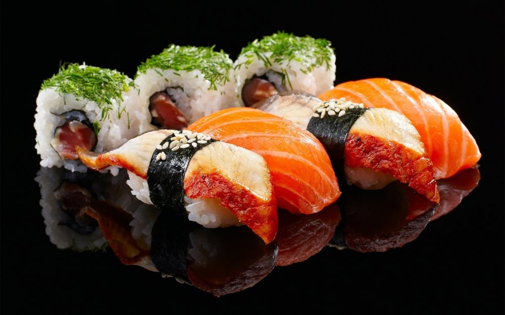 Японские нигири-суши.