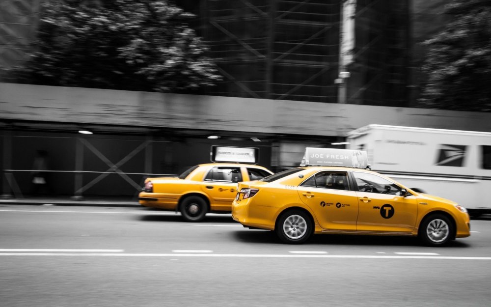 Такси гоночные машины