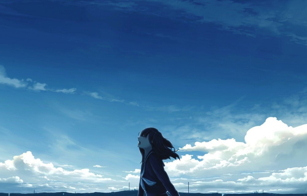 Аниме девочка на фоне неба