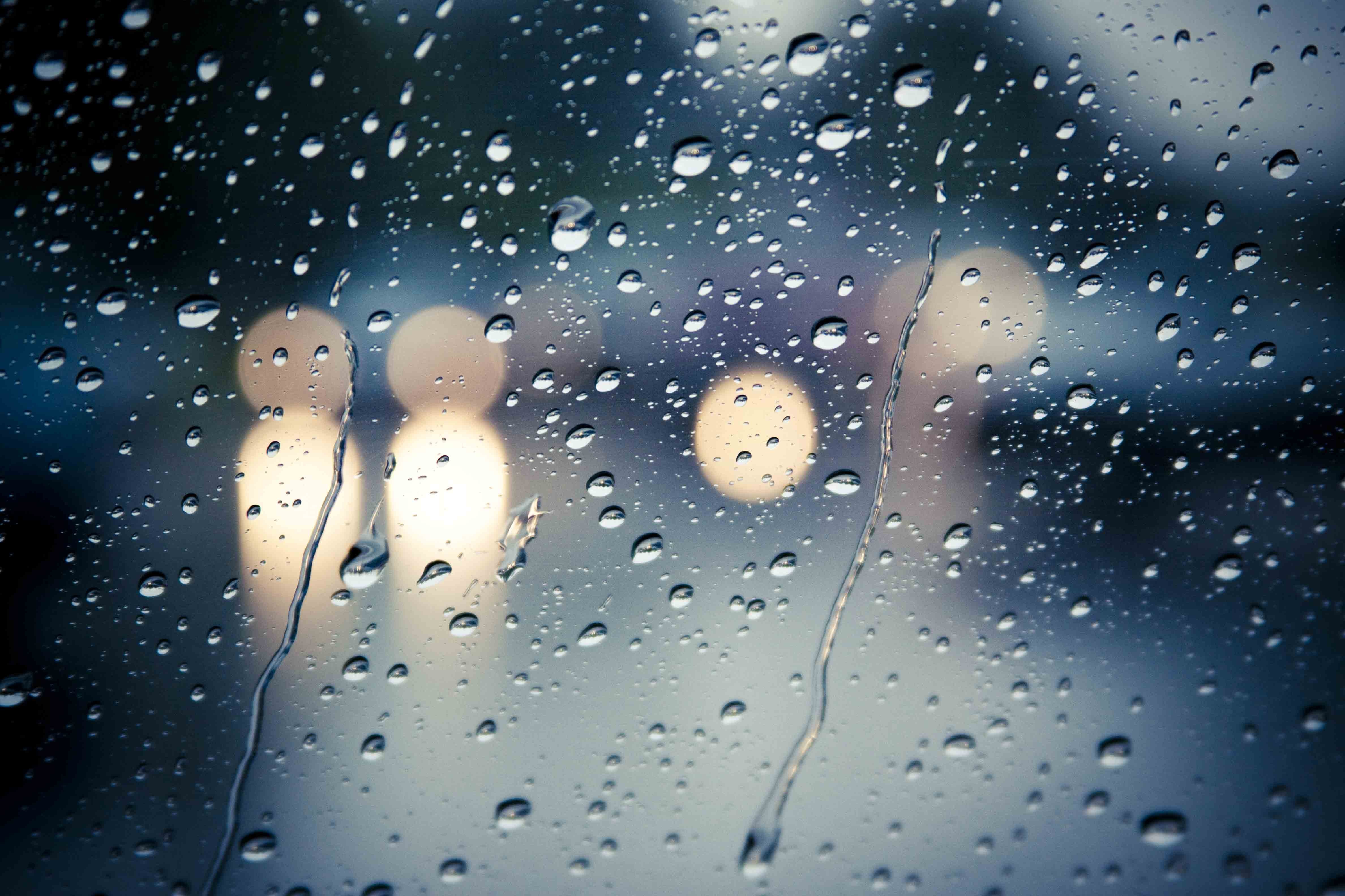 Сон стать дождем. Дождь грусть. Грустный дождь. Обои дождь. Дождливое настроение.