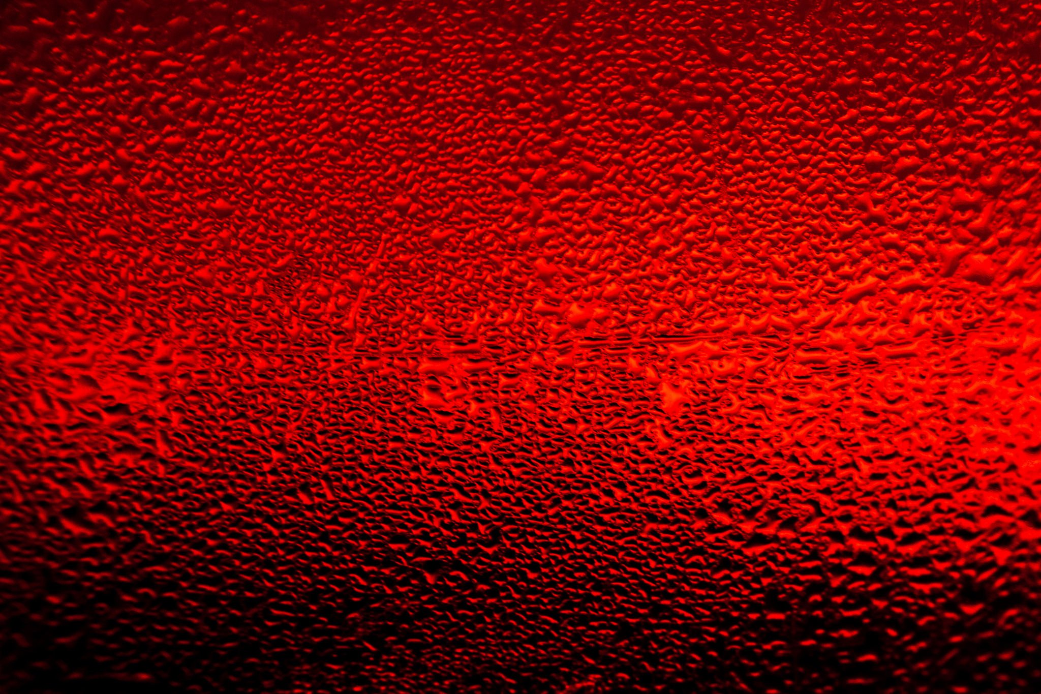 Розово красный металл. Красная текстура. Красный фактурный фон. Красный глянцевый фон. Текстура красного пластика.