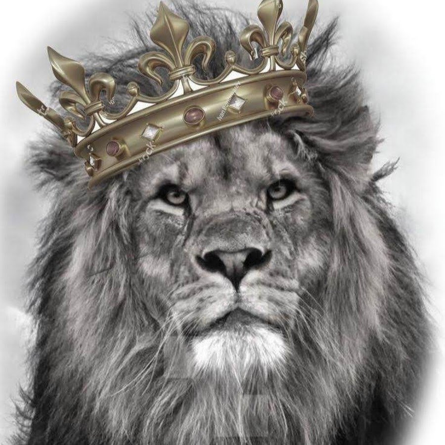 Золотой Лев с короной