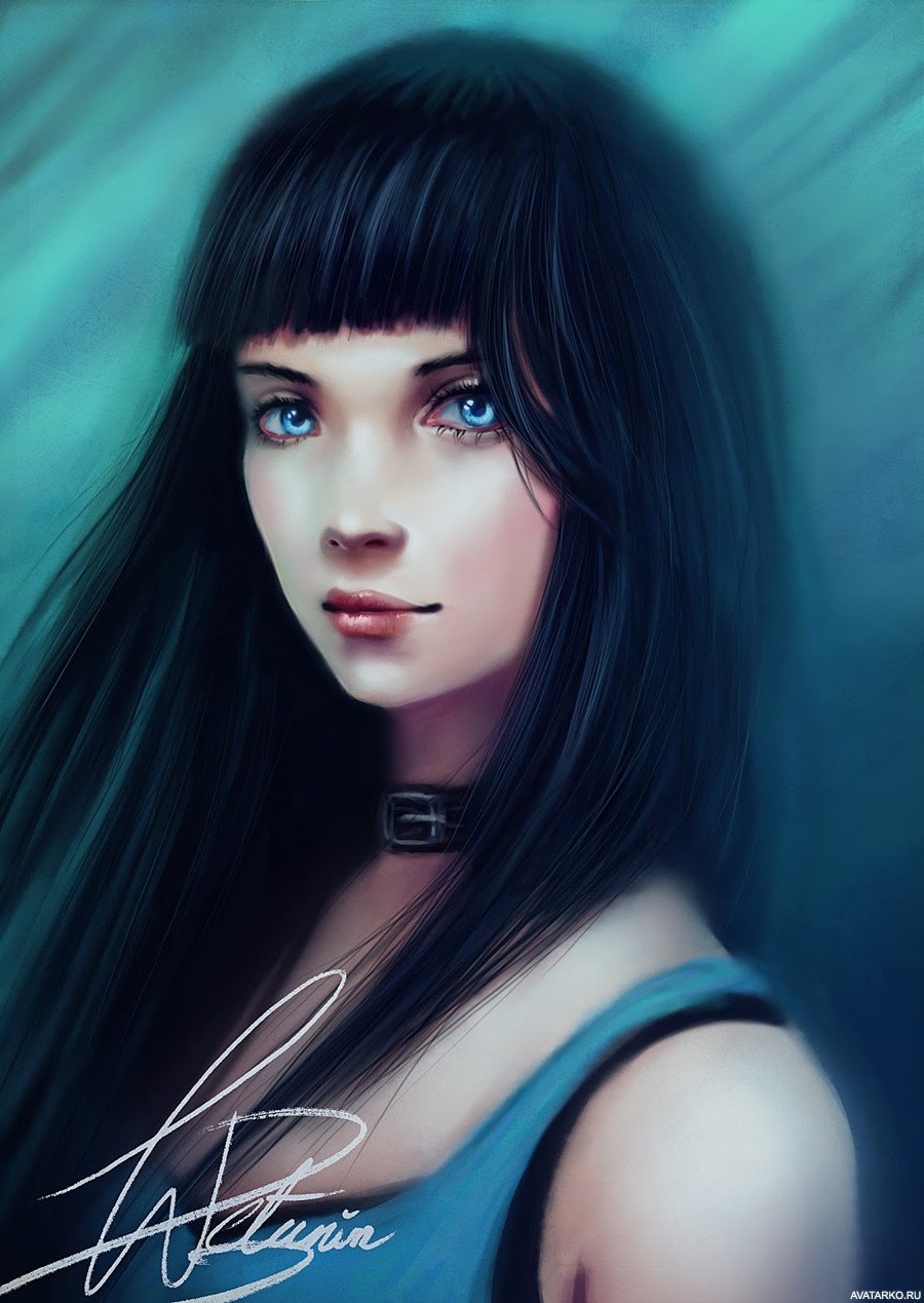 Черноволосая девушка с голубыми глазами
