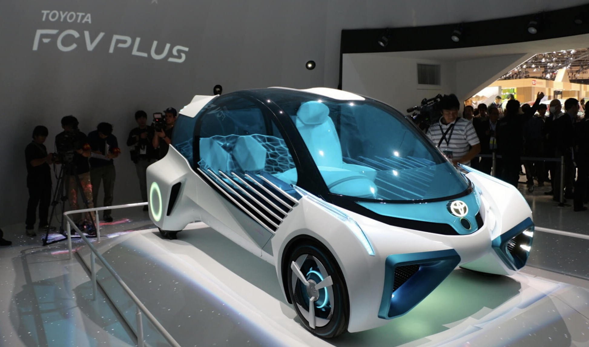 Водородные проекты. Toyota электрокар 2020. Toyota FCV Plus. Водородный концепт-кар Toyota FCV Plus. FCV (электромобили) Тойота.
