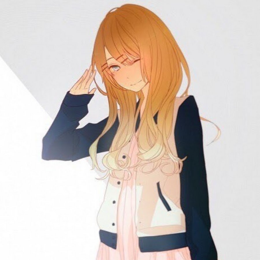 Девушка аниме с русыми волосами без челки