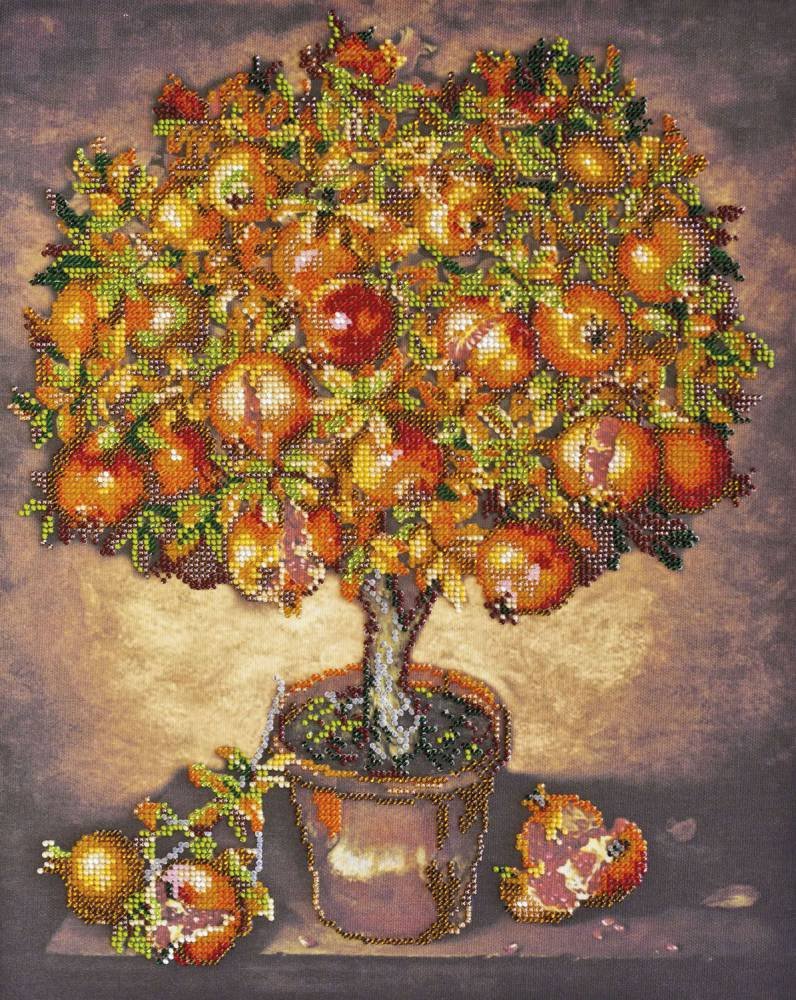 Мария Акулич Гранатовое дерево