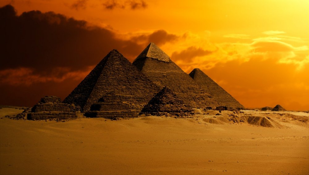 Пирамида древнего мира Египта