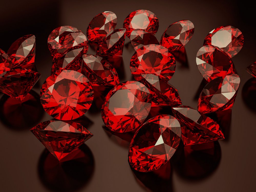 Красный бриллиант и Рубин