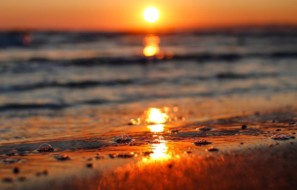 Закат солнца на пляже