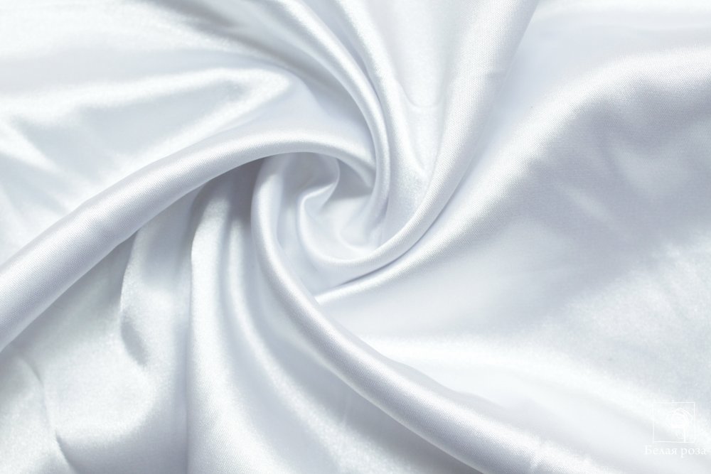 Белая атласная ткань
