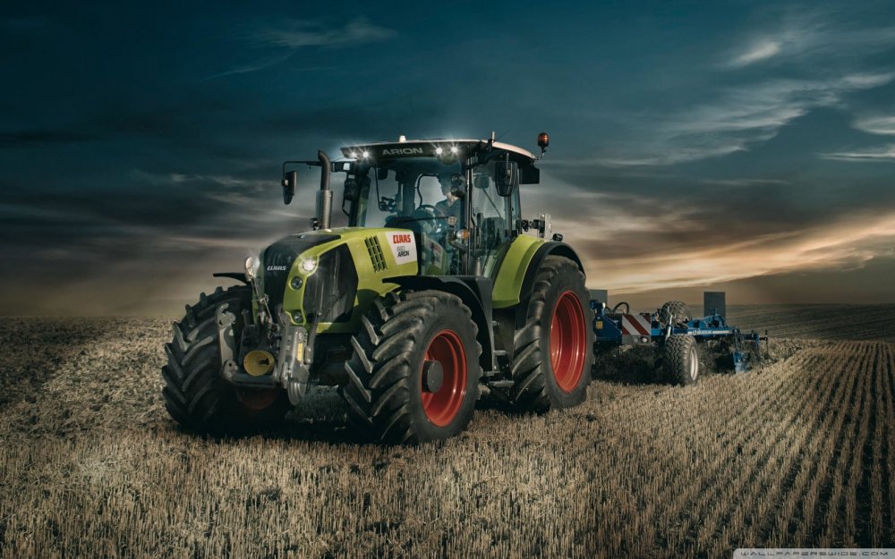 CLAAS tractor