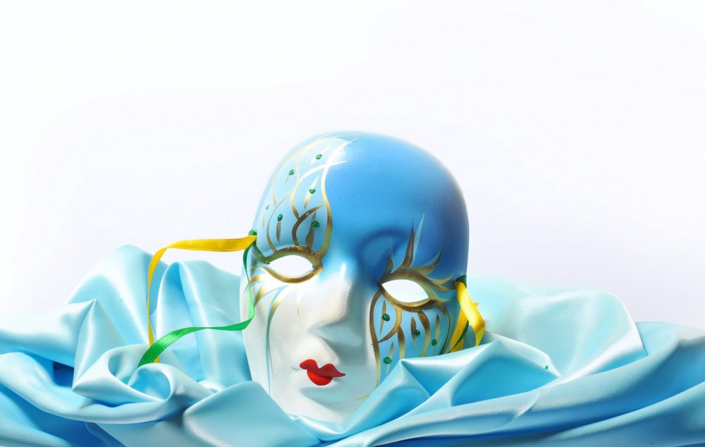 Театральная маска синяя