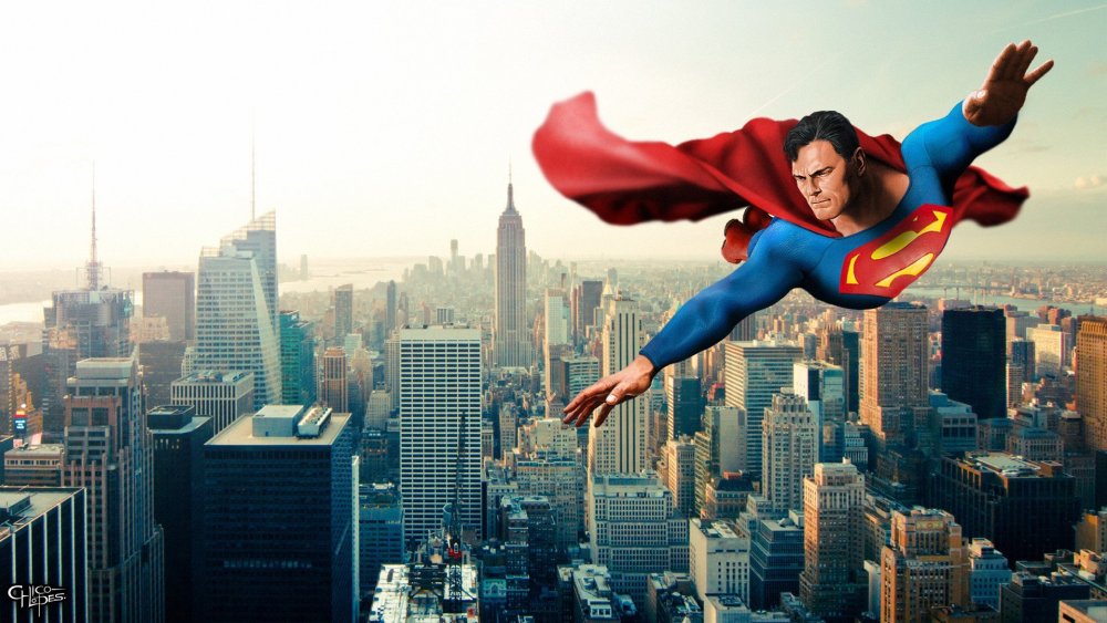 Супермен над городом