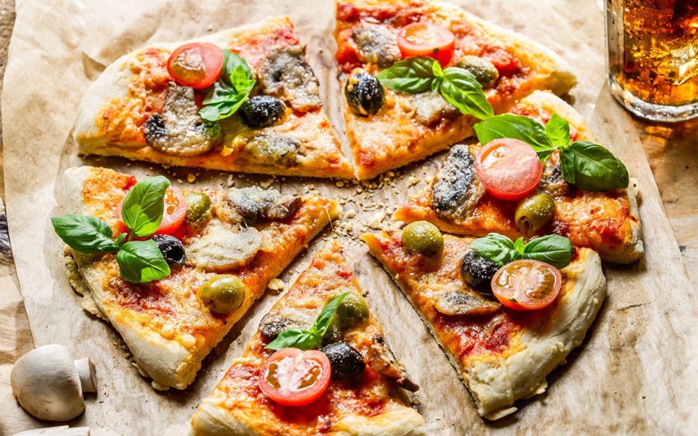 Италия пармезан на пиццу