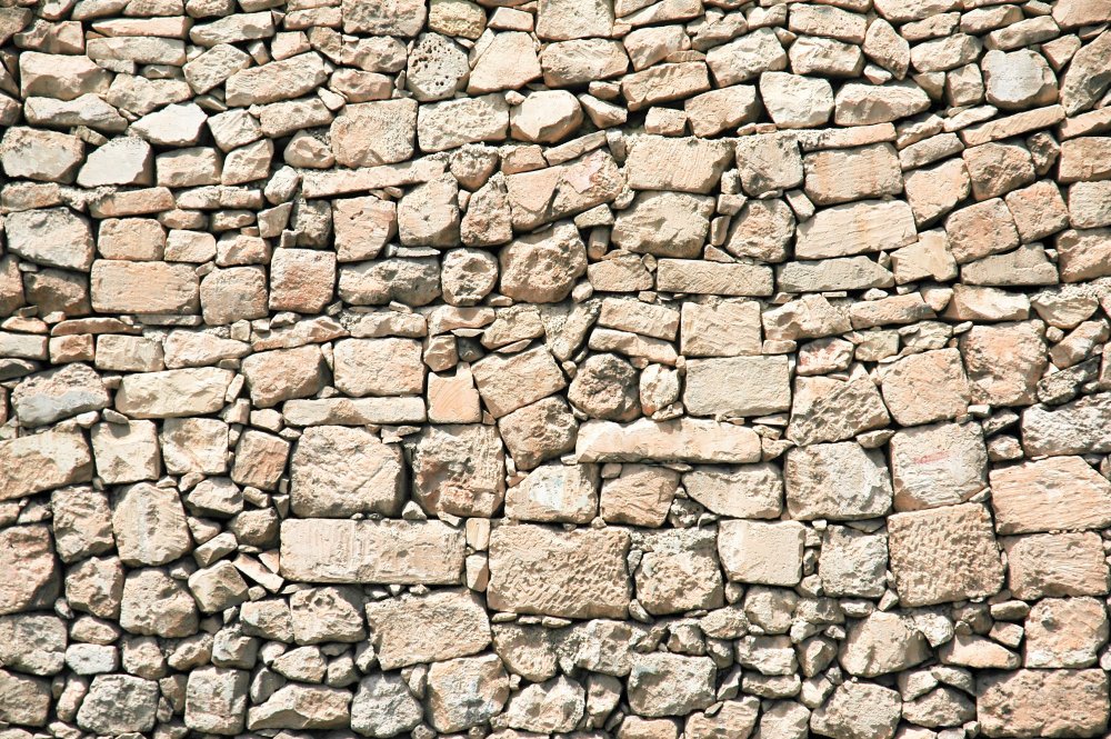 Древняя каменная кладка