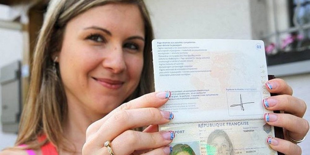 Паспорт женщины