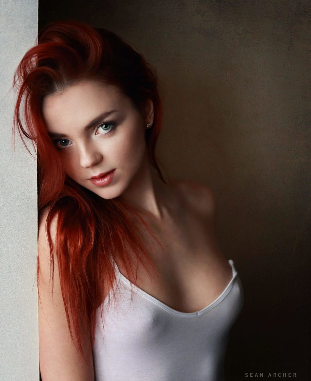 Софья Сомусева с рыжими волосами