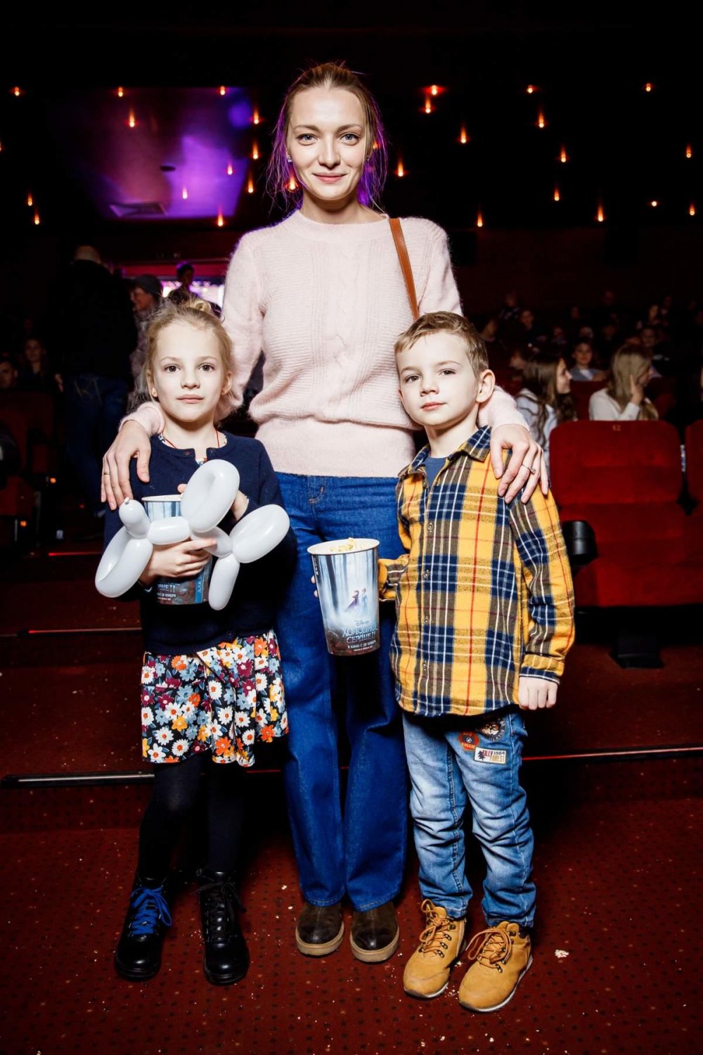 Екатерина Вилкова с детьми 2020