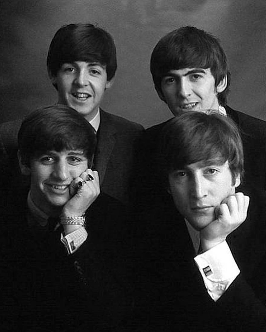 Группа the Beatles Джордж