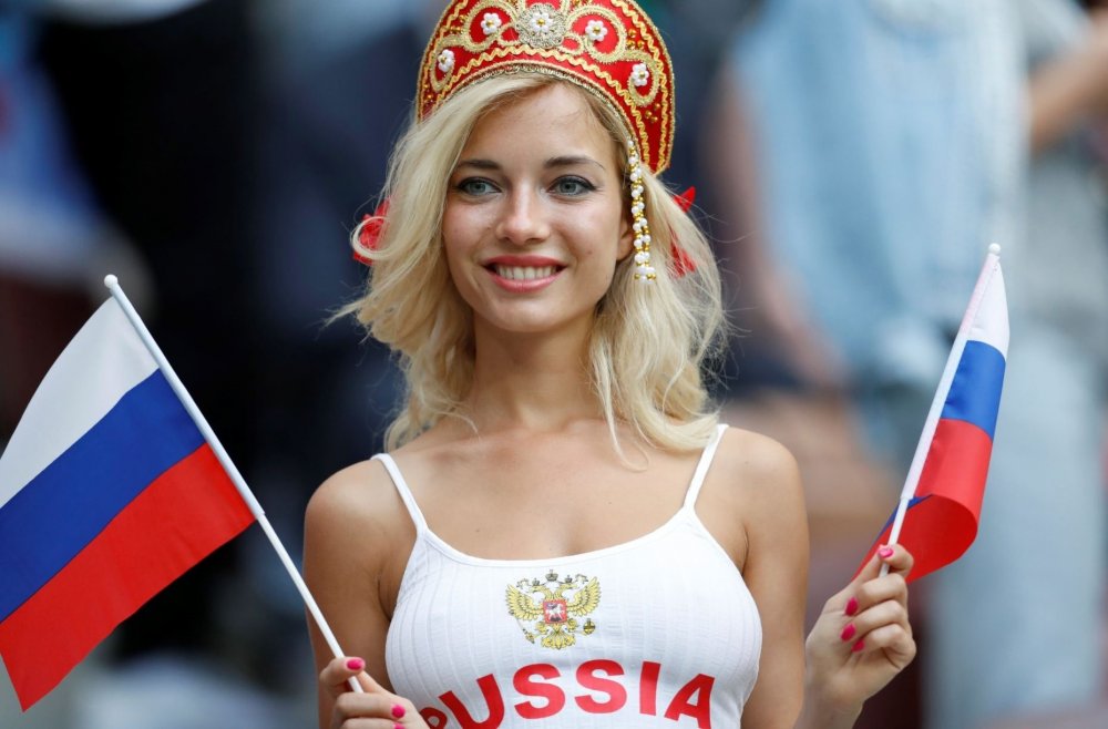 Фанатка сборной России Наталья Немчинова