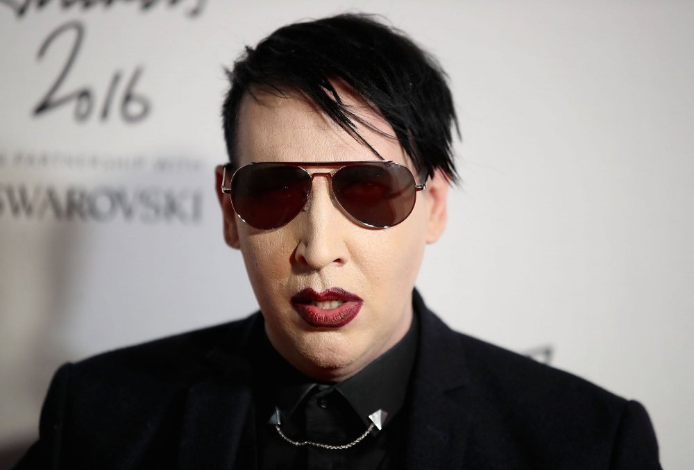 Marilyn Manson в очках