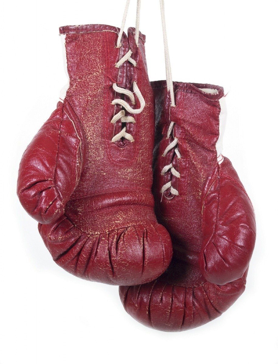 Старинные боксерские перчатки