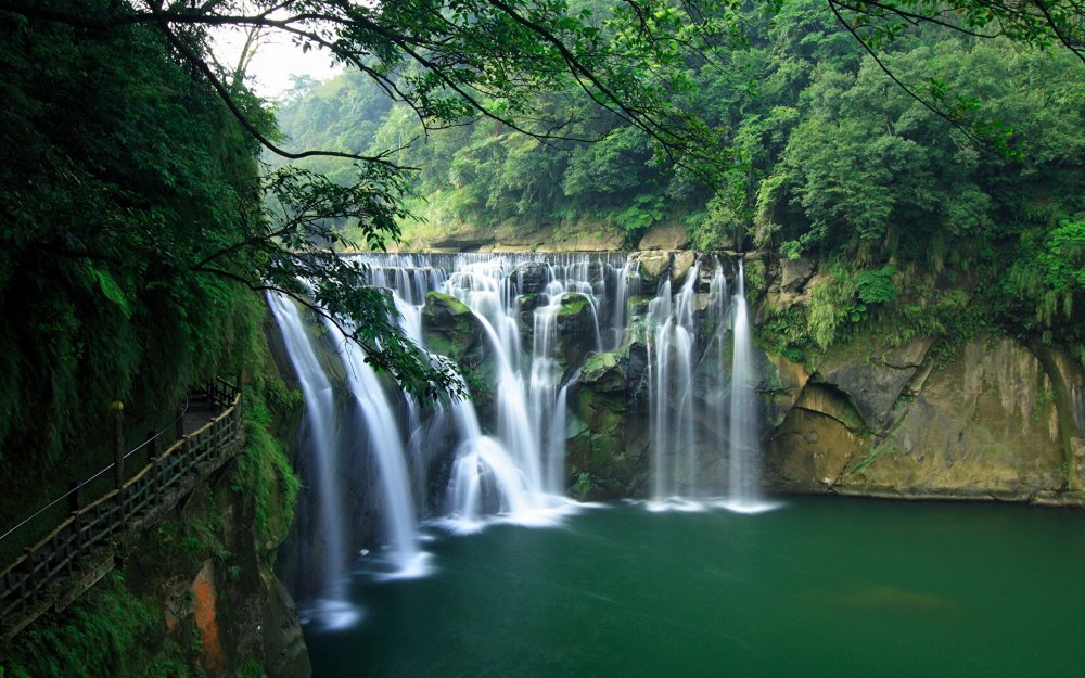 Водопад Шифен Тайвань фото