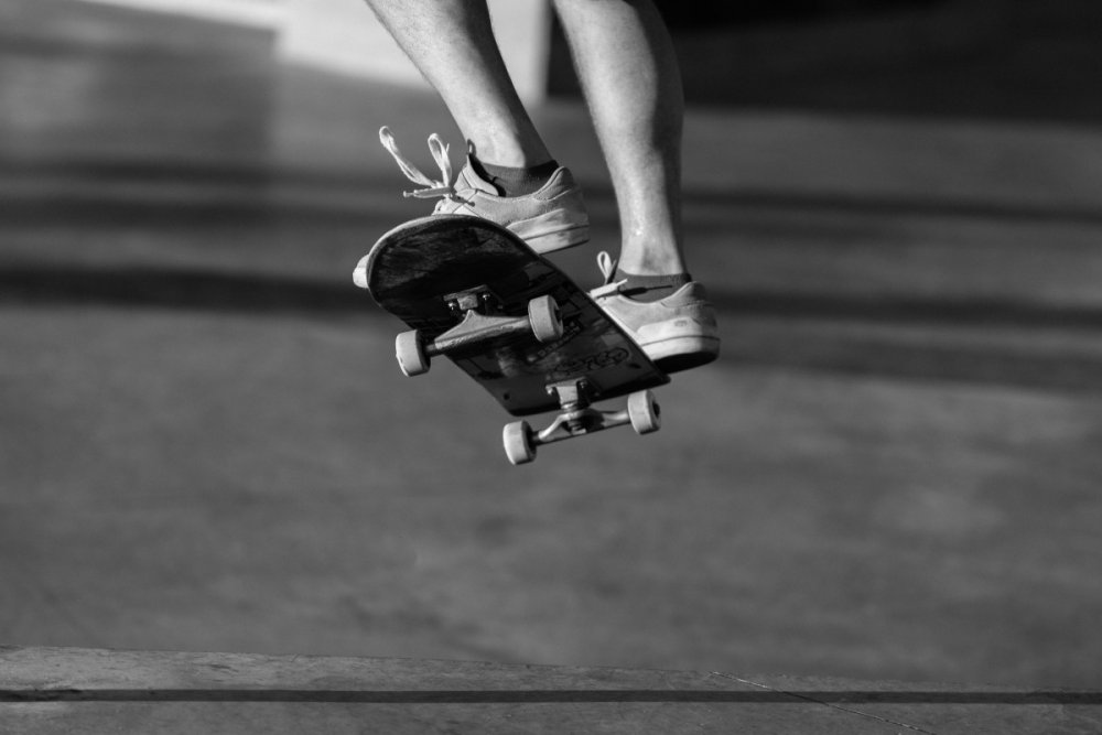 Ноги со скейтом