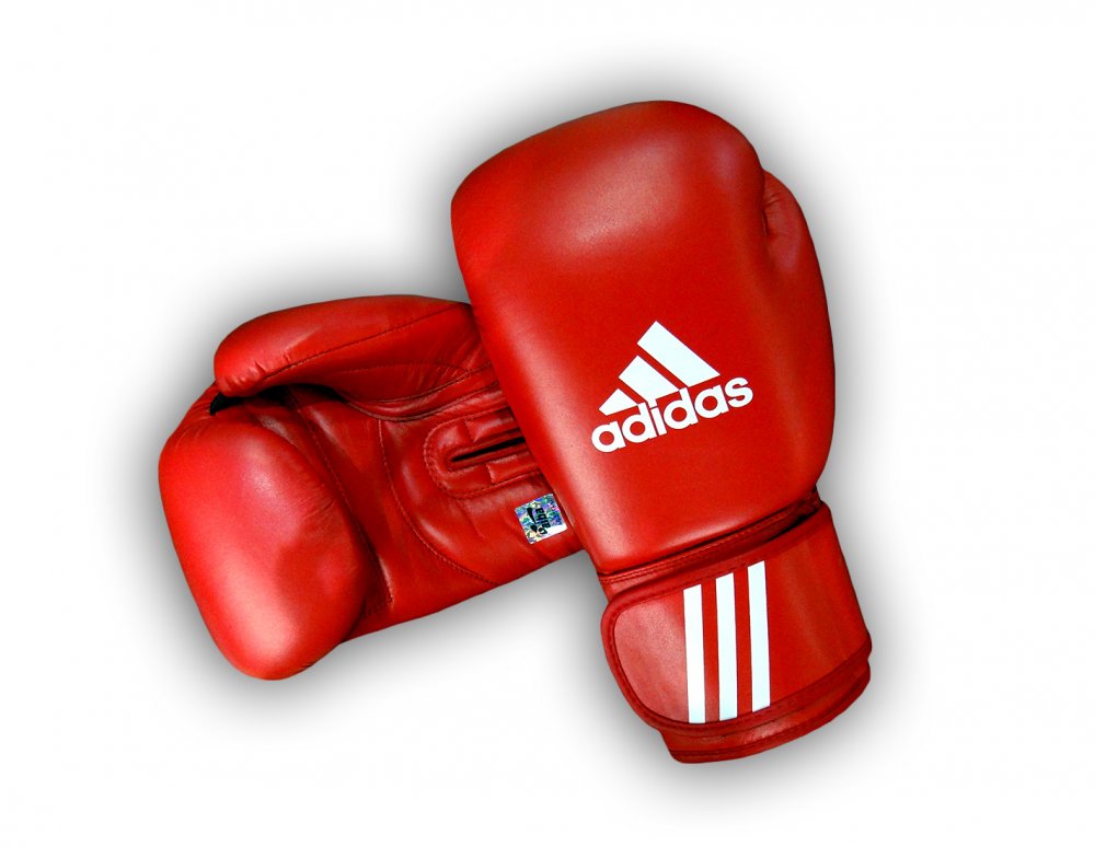 Боксерские перчатки символ