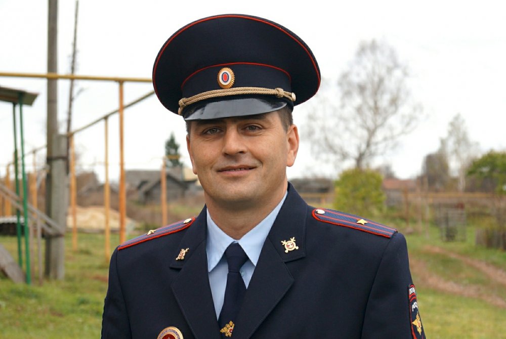 Майор полиции Евгений Владимирович