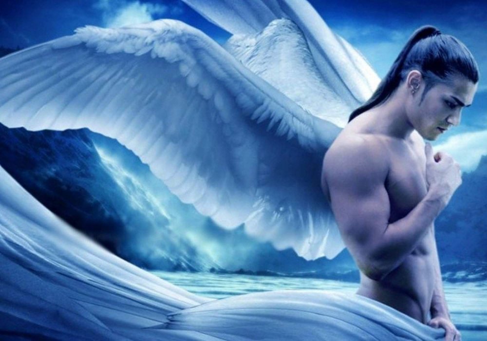 Парень с крыльями ангела
