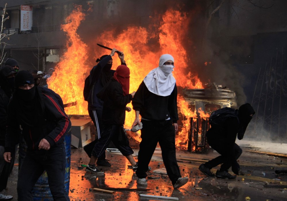 Майдан 2014 в Украине штурм администрации президента