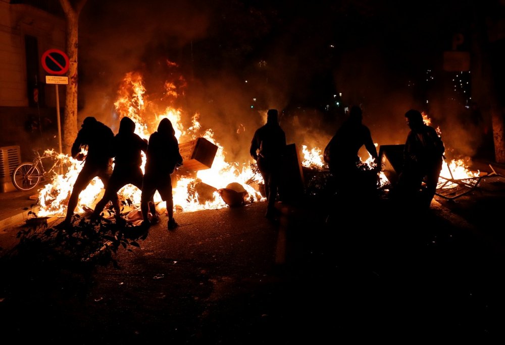 Беспорядки в Греции 2010