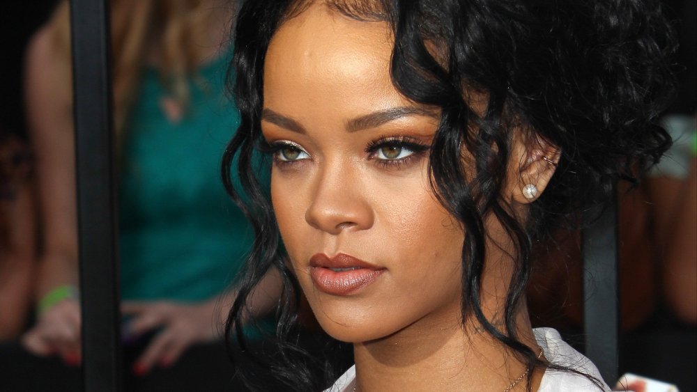 Rihanna 2003