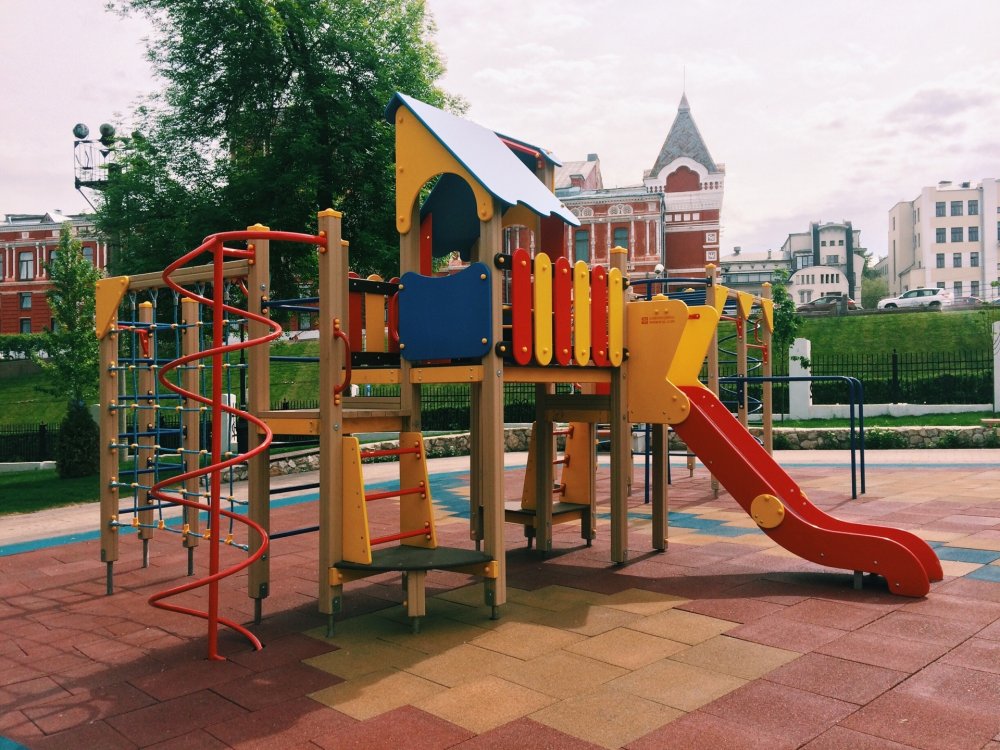 Детские площадки в городе