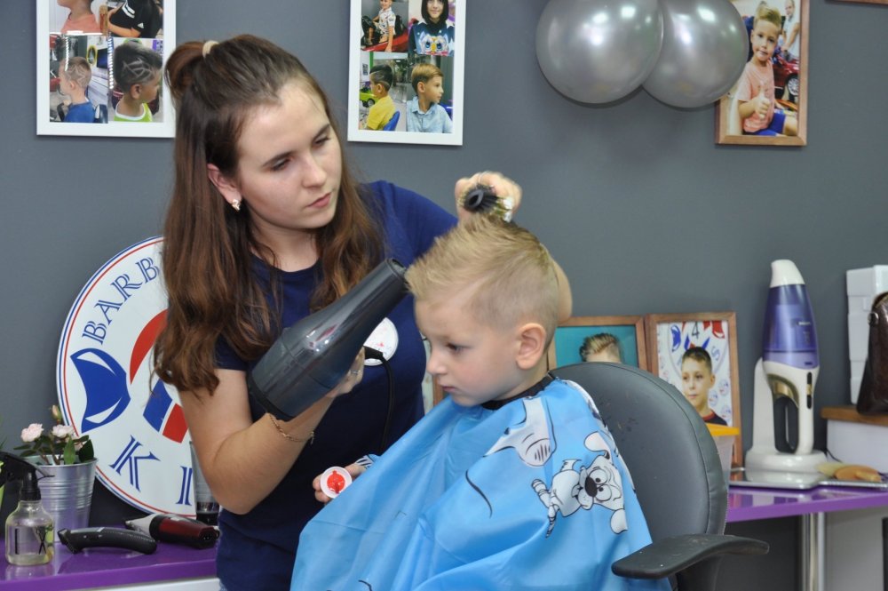 Детский мастер парикмахер