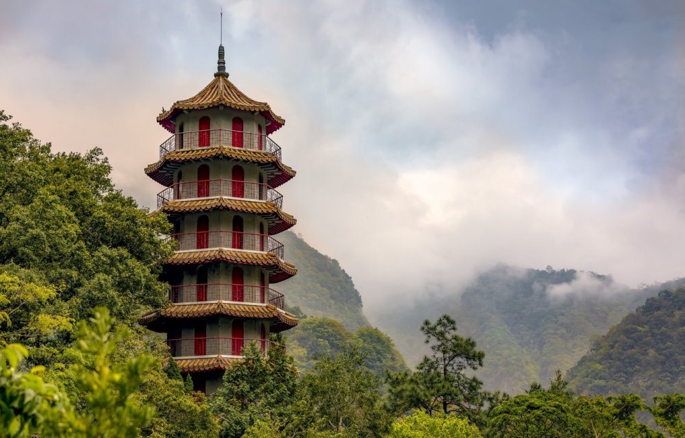 Китайская башня пагода