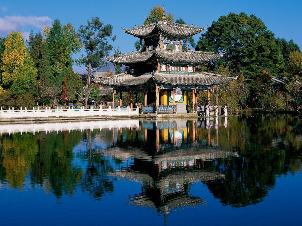 Китай храм пяти пагод