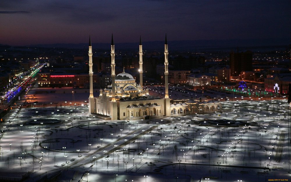 Махачкала мечеть ночью