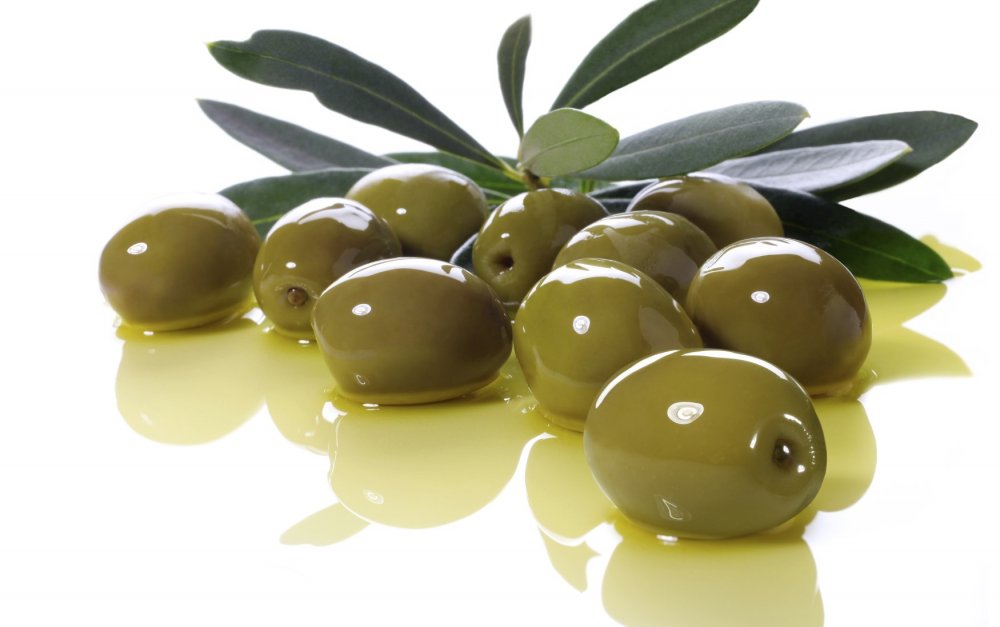 Желтые оливки