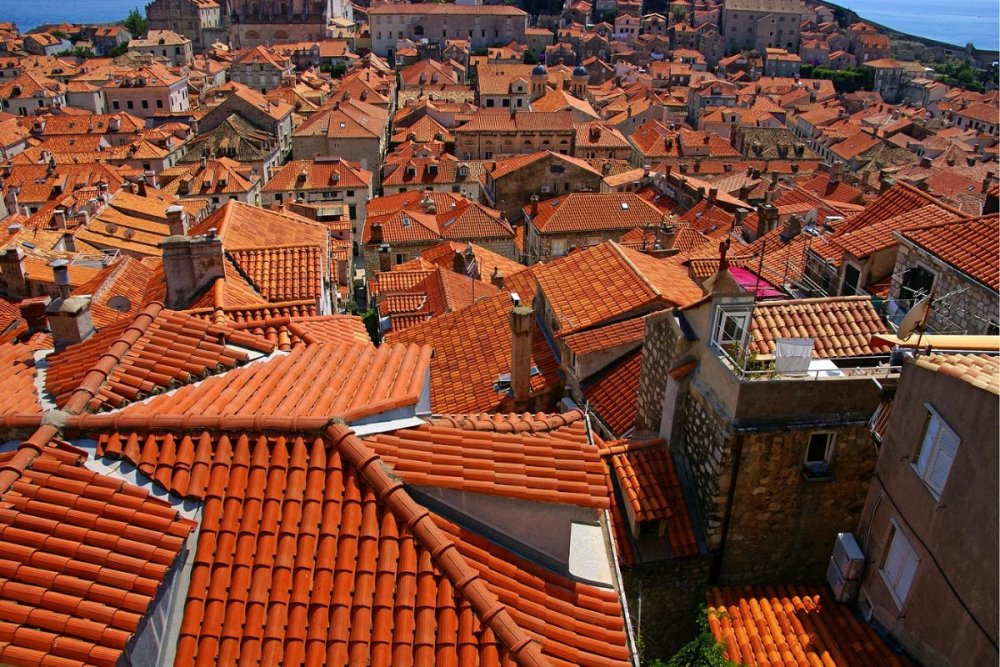 Черепичные крыши Италии Испании