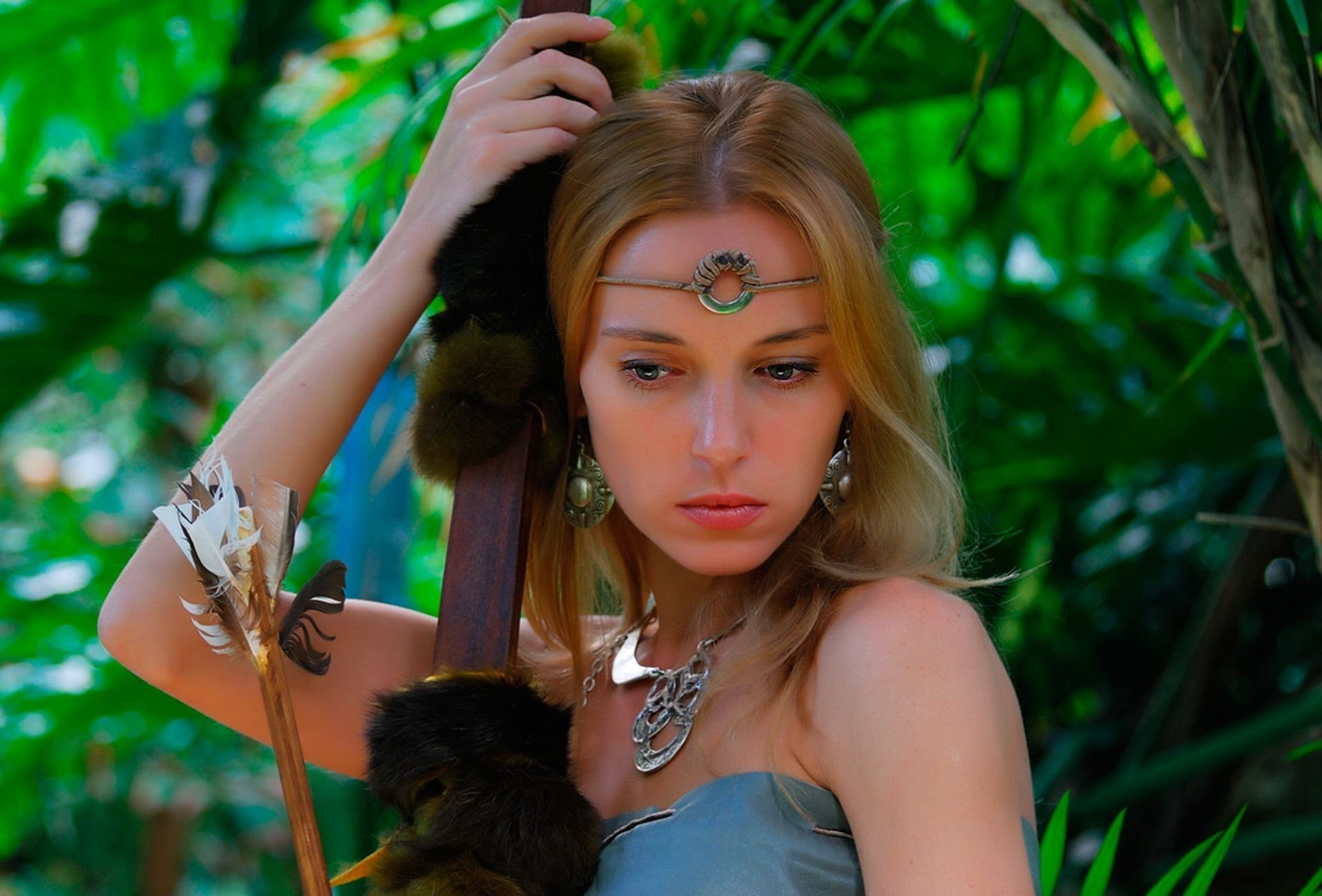 Русские дикие жены. Амазонка женщина. Амазонки фото.